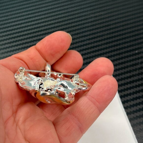 BEST Brand Dogwood Flower Brooch Pin Pendant Silver and Gold Tone - Picture 7 of 10